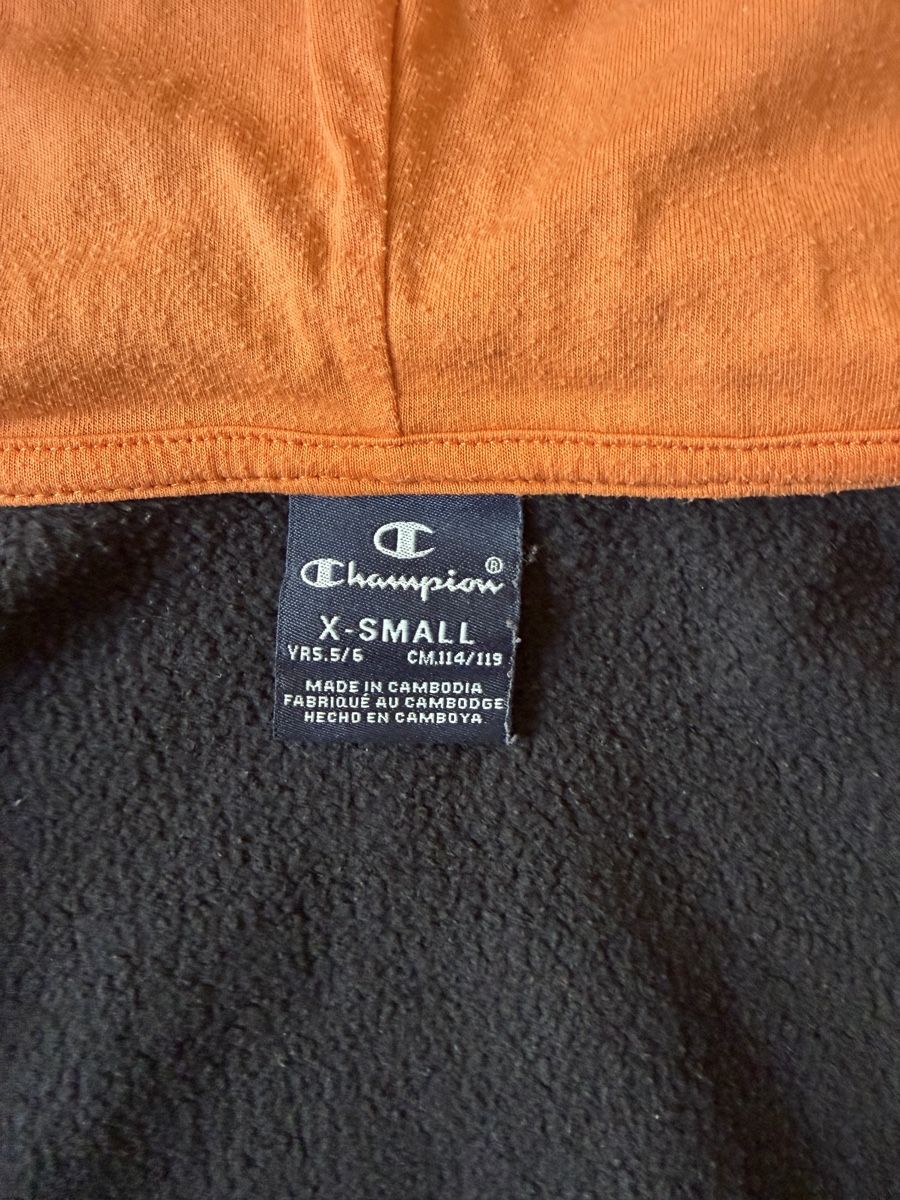 Champion Pullover & Sweatshirts: Kapuzenpullover – Gebraucht aus Basel von Frani010 2