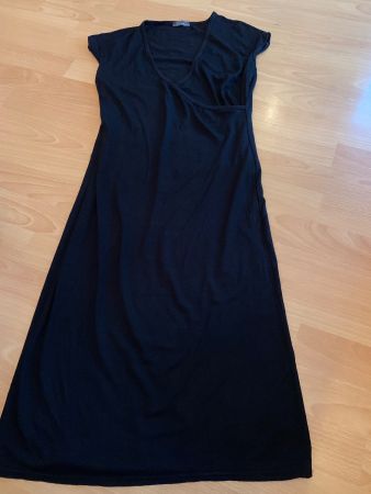 Jolie robe longue noire Ici et maintenant t. 36 ou S