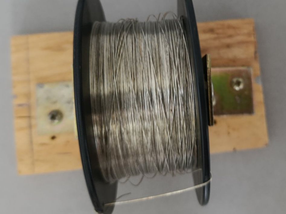 Alveari: Wabendrahtabroller mit Drahtrolle – Usato da Olten venduto da Astrith 1