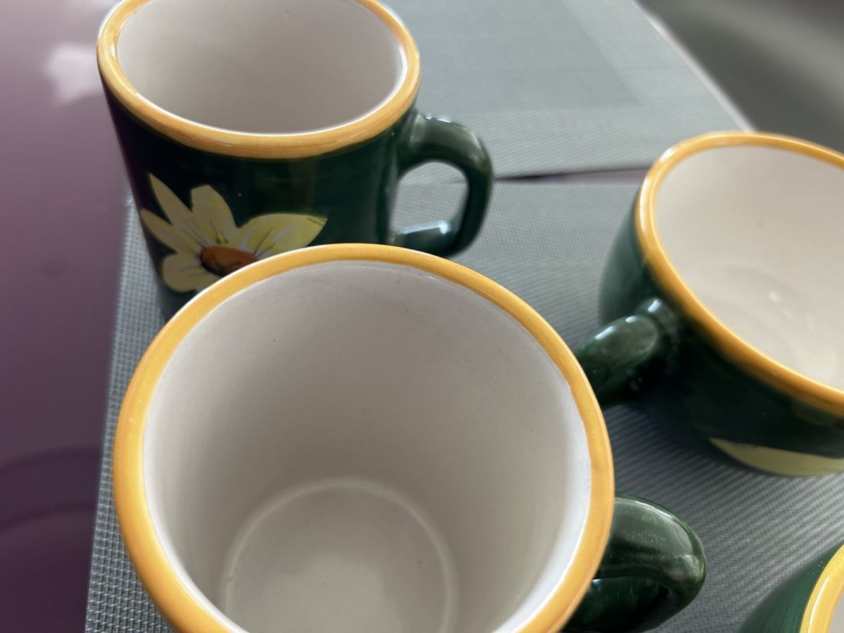 Tazze: Handgefertigte Tassen und Becher – Usato da Heiligkreuz (Mels) venduto da Oldtimerfan03 3