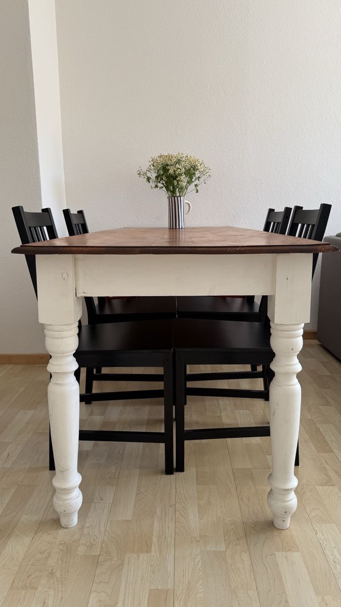 Tische: Wood Farmhouse Dining Table – Gebraucht aus Zürich von nav_zv92 1