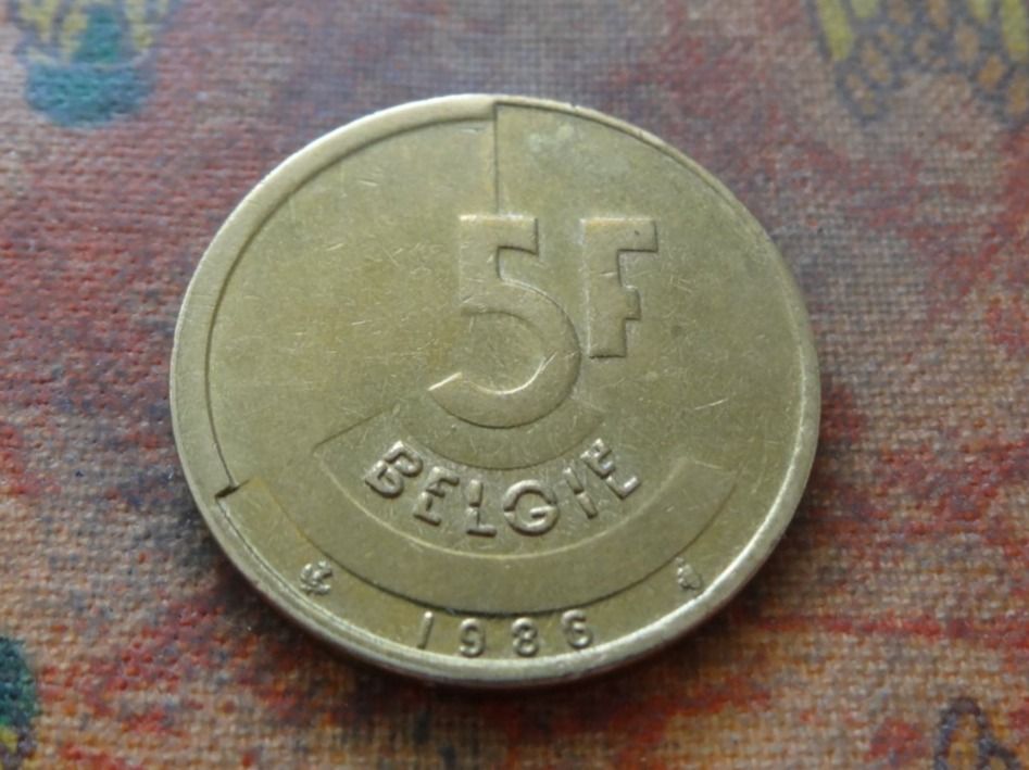 Tutti le monete: BELGIQUE  5  Francs  1986 – Usato da Romanel-sur-Lausanne venduto da Swift13