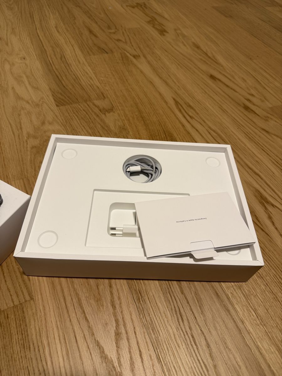 Apple Notebooks: Macbook Air M3 2024 – Gebraucht aus Honau von muslera94 1