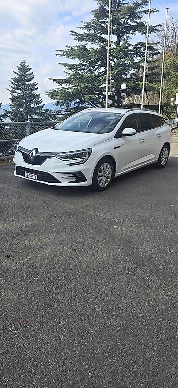 Renault Autos: Megane Grandtour 1.5 Diesel, Baujahr 2020. – Gebraucht aus Gersau von hotivogel