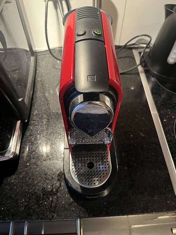 Macchine per caffè & Macchine per espresso: Nespresso Kaffemaschine – Usato da Liebefeld venduto da Lvr3004 1
