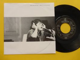 Paul McCartney – Pretty Little Head