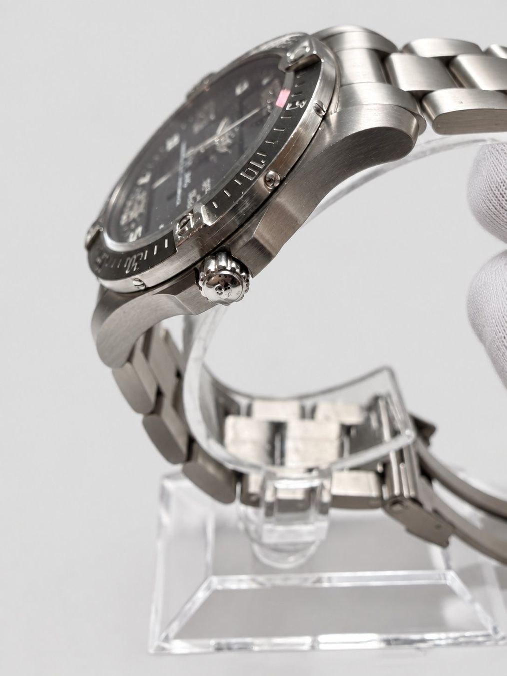 Breitling Uhren: Breitling Aerospace EVO E79363 / BOX & PAPERS – Gebraucht aus Nänikon von dts_j6j5 7