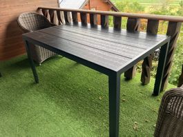 Gartentisch