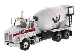 1:50 Western Star 4700 SB Concrete Mixer White