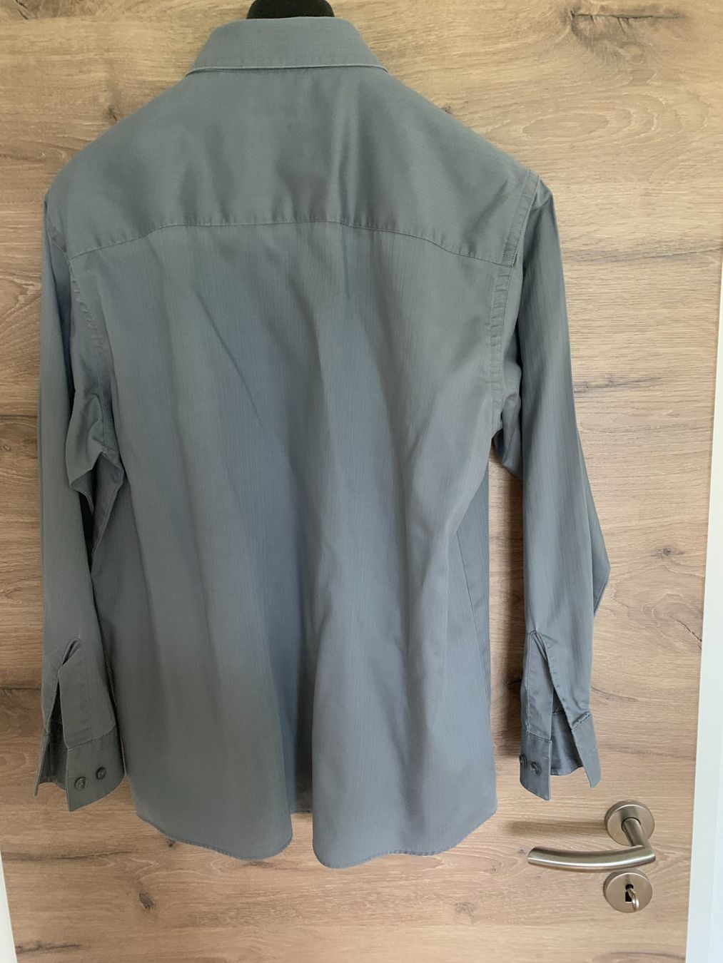 Camicie: Graues Kenneth Cole Reaction Herrenhemd Gr. 32-33 – Usato da Rengg venduto da kindle02 1