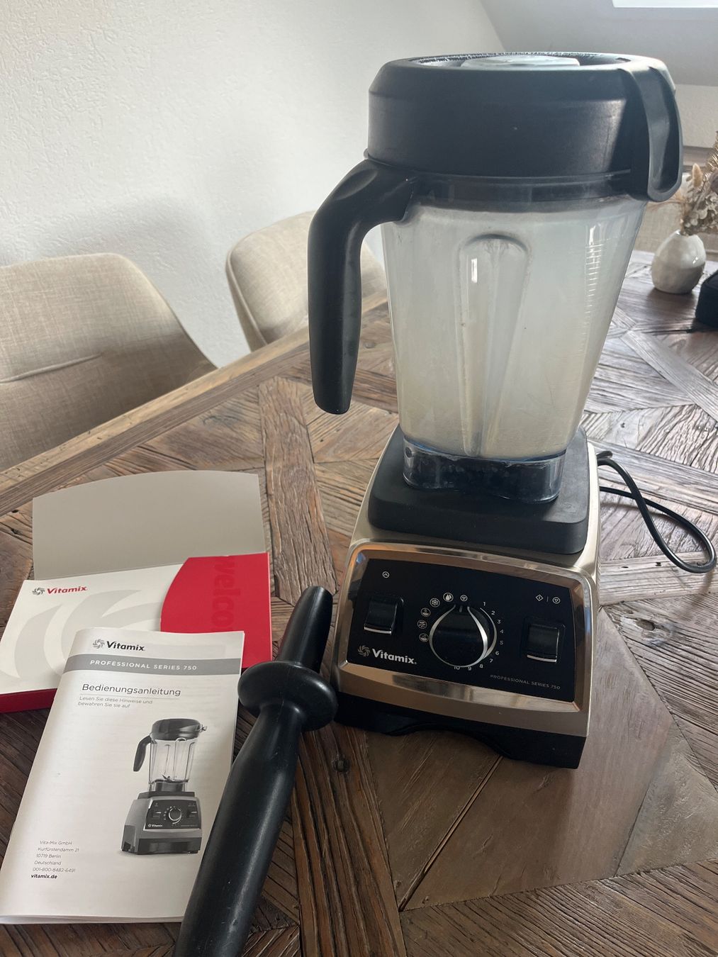 Vitamix Elettrodomestici da cucina: Vitamix PRO 750 Standmixer – Usato da Boniswil venduto da Favalese0 1
