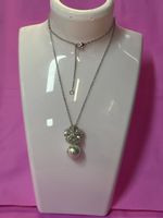 Collier avec pendentif fleur et perle neue Zustand