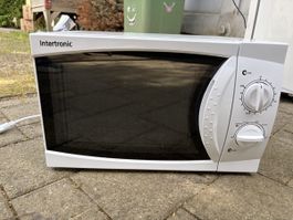 Intertronic Mikrowelle - Ideal für schnelle Küche im Herbst!