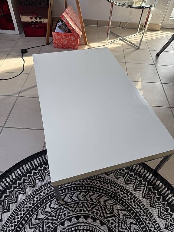 Tavoli: Ikea Couchtisch – Usato da Winterthur venduto da GROWIN 1