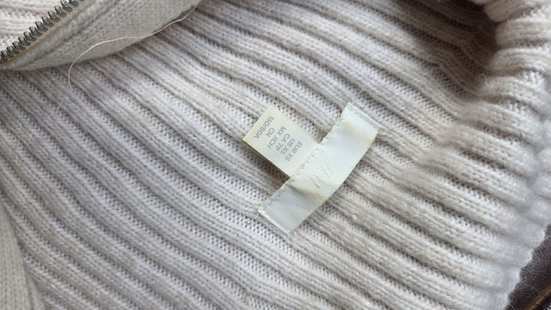 H&M Vestiti: Strickkleid von H&M in XS  – Usato da Kreuzlingen venduto da MeinKleinesAtelier 2