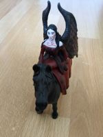 schwarz ROTE ELFE ZU PFERD SCHLEICH 2006 UNBESPIELT WIE NEU