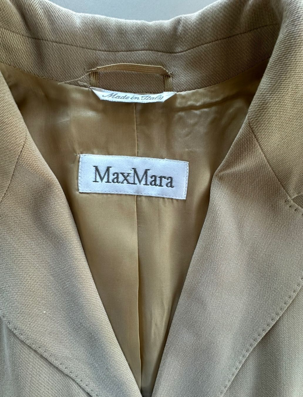 Max Mara Mäntel: Max Mara Trenchcoat Damen 42 – Gebraucht aus Liestal von Ballybs 1