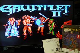 NES : Gauntlet 2, CIB, Excellent état ! + Four Score NES