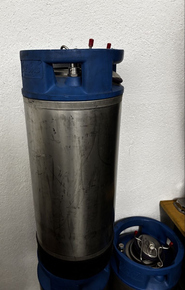 Zubehör: 3 Keg 20 Liter – Gebraucht aus Steffisburg von nikita009 2