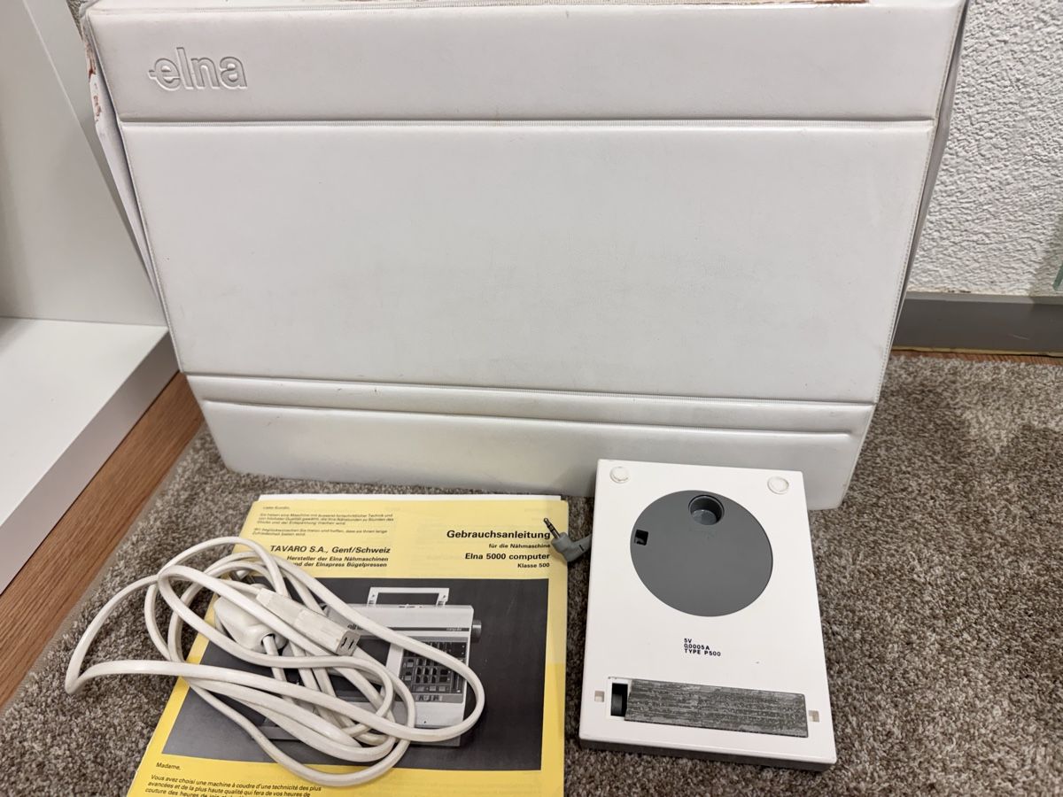Elna Machines à coudre: Elna 5000 Computer Nähmaschine – Défectueux à Stäfa par snoopyche 6