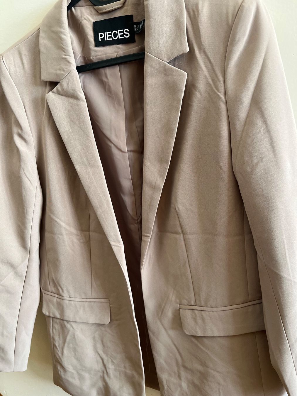 Pieces Giacche: Pieces Blazer greige/ Grösse S – Nuovo (secondo la descrizione) da Effretikon venduto da YaMn 3