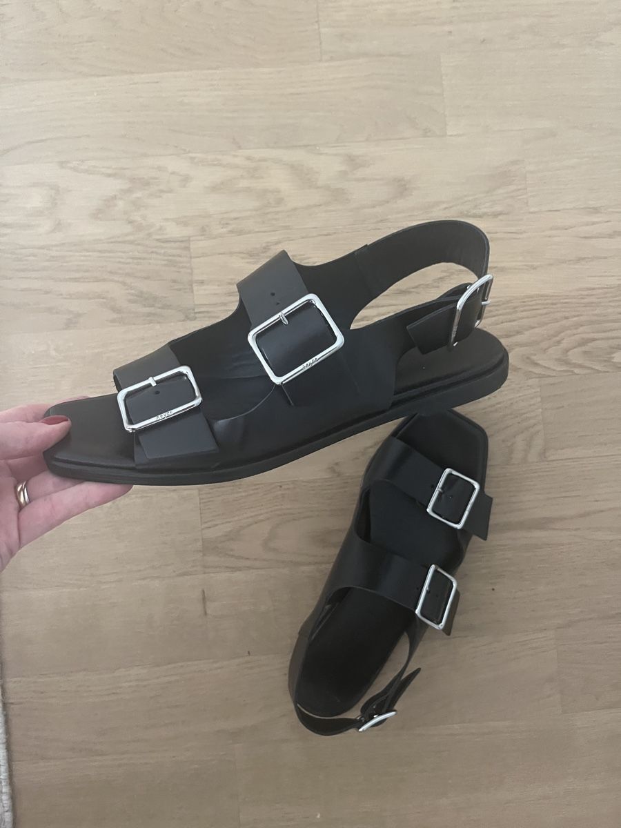 Scarpe da donna: Ayede sandals 40 – Nuovo (secondo la descrizione) da Dübendorf venduto da cla_qp8q 5