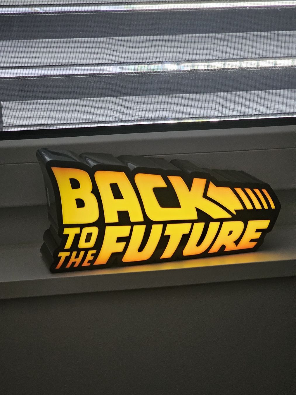 Alle Dekorationen: Back to the Future LED Logo Lampe – Neu (gemäss Beschreibung) aus Bubendorf von SecretCollectors