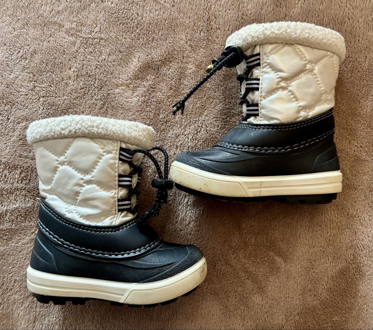Scarpe per ragazzi: Winterstiefel, Gr. 20-21!!! – Usato da Einsiedeln venduto da sum_xm7z 3