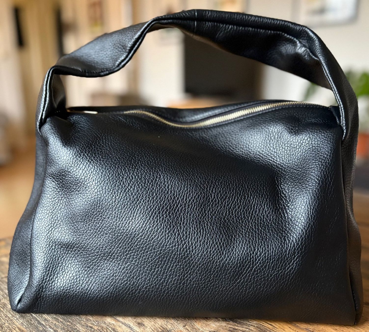 Taschen für Damen: BAG EN CUIR! – Neu und originalverpackt aus Locarno von NicoNion