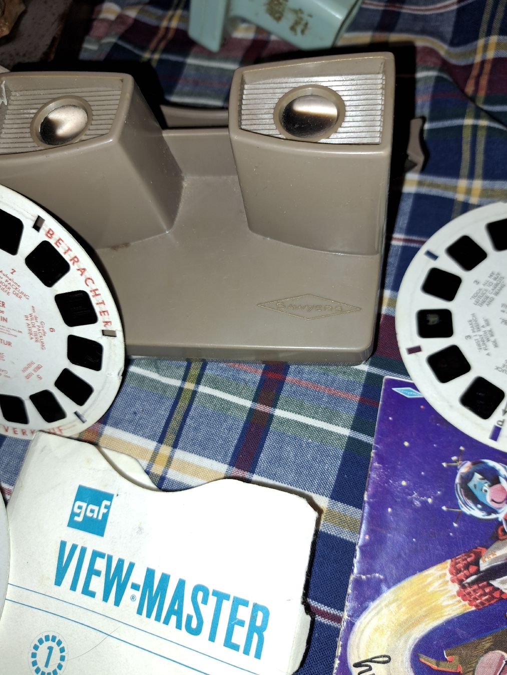 View-master Spielzeuge: Vintage View-Master mit  Bilderscheiben! – Gebraucht aus Kölliken von Upcycling-by-Mc-TAM