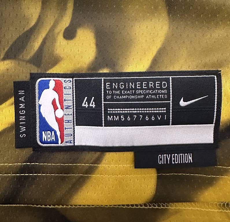Nike Canottiere & Pantaloni: NBA Stephen Curry Jersey Golden State Warriors original – Nuovo (secondo la descrizione) da Emmenbrücke venduto da MrJxckson 2