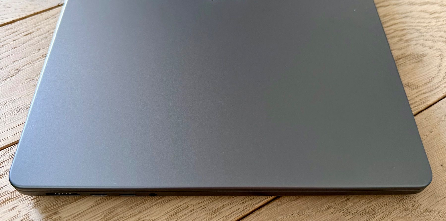 Apple Notebook: Apple MacBook Pro 14" MAX (M3) Space Schwarz – Usato da Wiesendangen venduto da Mib2000 4