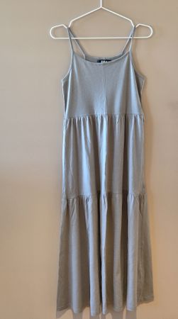 Luftiges Sommerkleid - Gr. XS - Stufenkleid - Beige