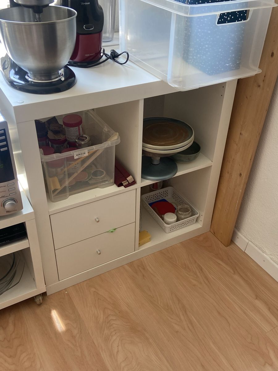 Ikea Regale: KALLAX (77 × 77 cm)  – Gebraucht aus Winterthur von mic_xjg2