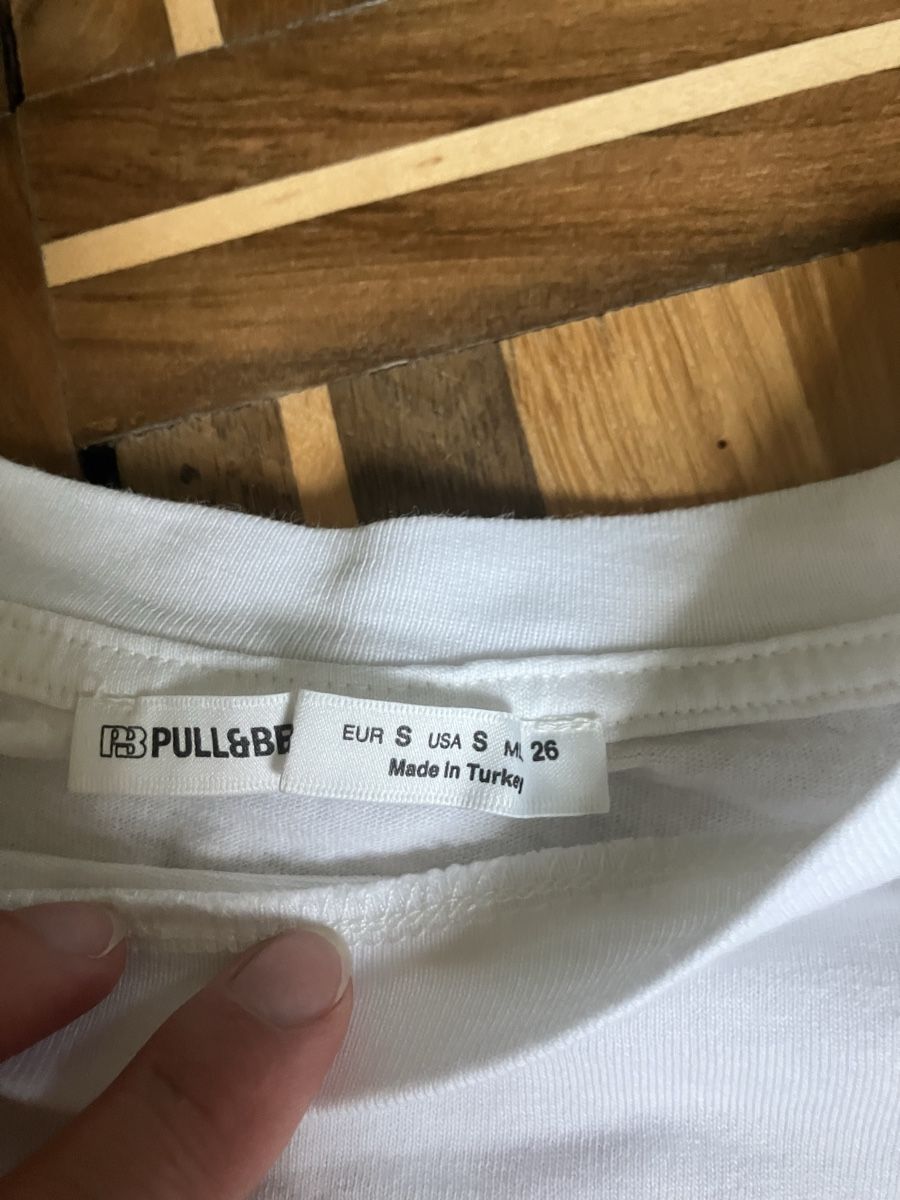 Pull&Bear T-Shirts: T-Shirt von Pull & Bear – Gebraucht aus Zürich von annalaila 2