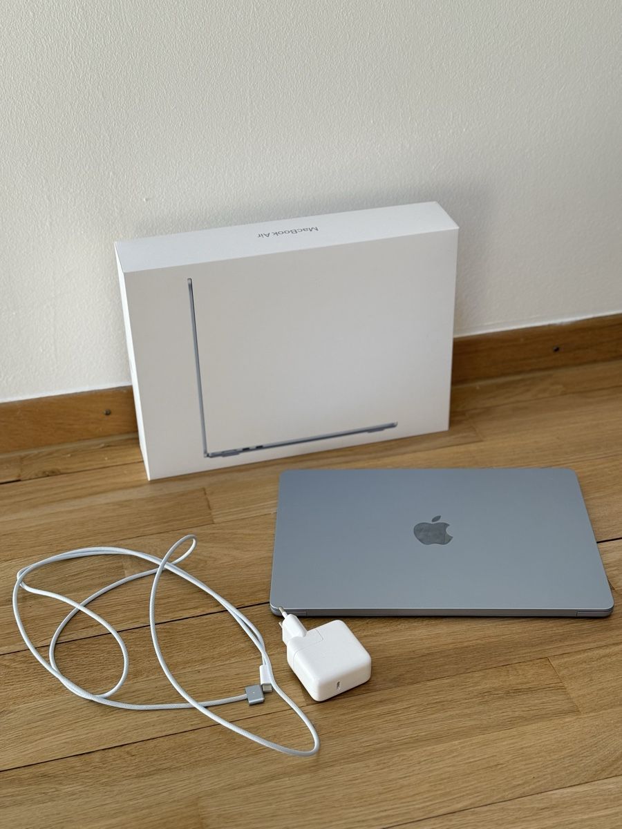 Apple Notebook: MacBook Air M4 16Go 2025 – Nuovo (secondo la descrizione) da Genève venduto da Oleksandr_01