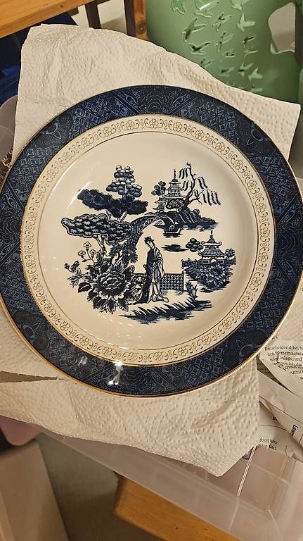 Assiettes: Das Set ist 25-teilig – D'occasion à Ormalingen par nalanala