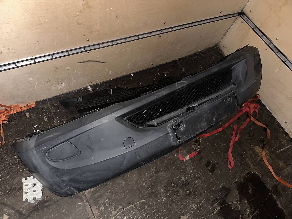Tutti i ricambio: Komplette Front für MercedesSprinter w906 – Usato da Attiswil venduto da alexsudy89 3
