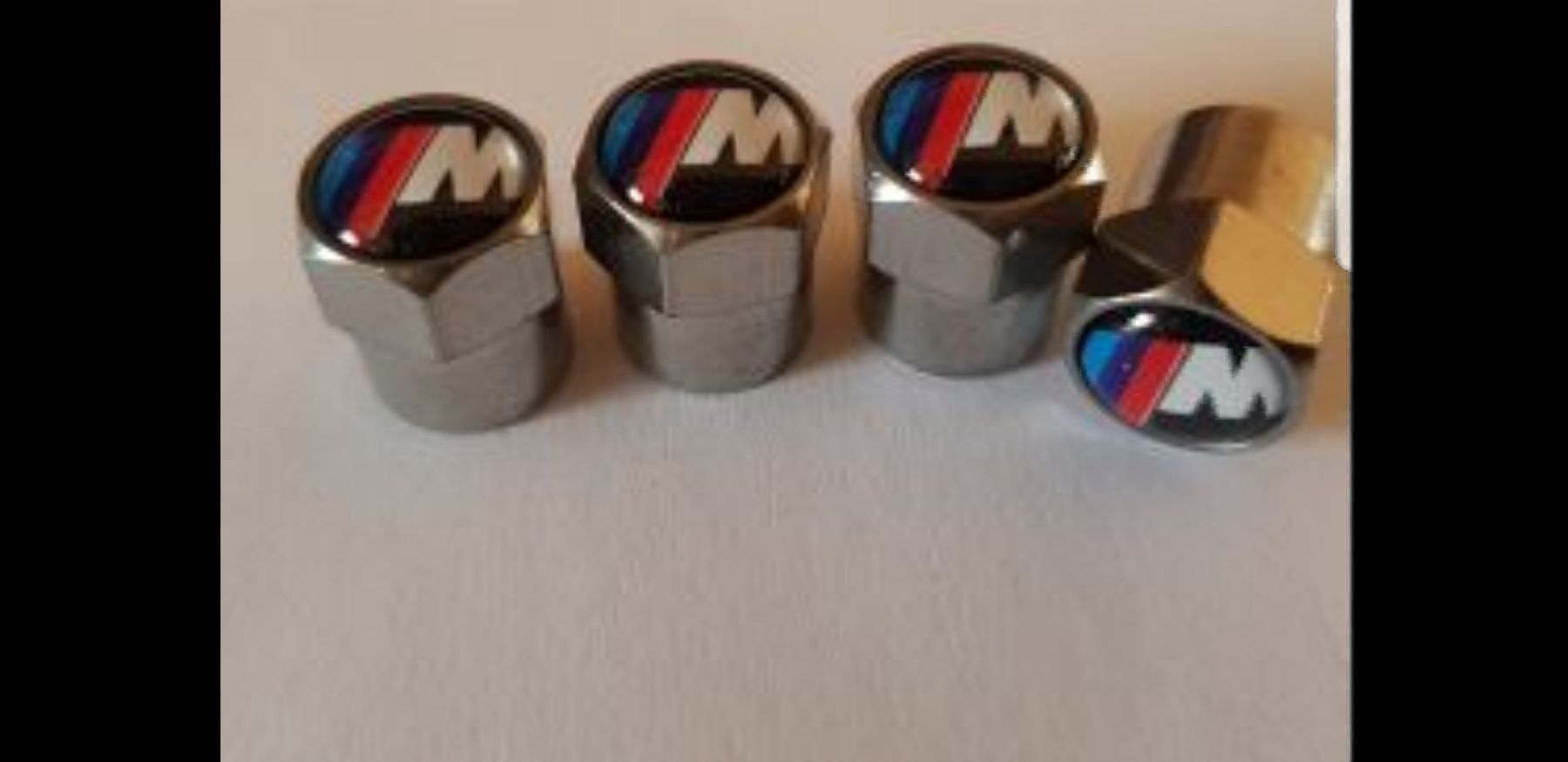BMW Tutti pezzi di ricambio auto: VENTILKAPPEN "M" LOGO EMBLEM – Nuovo (secondo la descrizione) da Eiken venduto da Step42