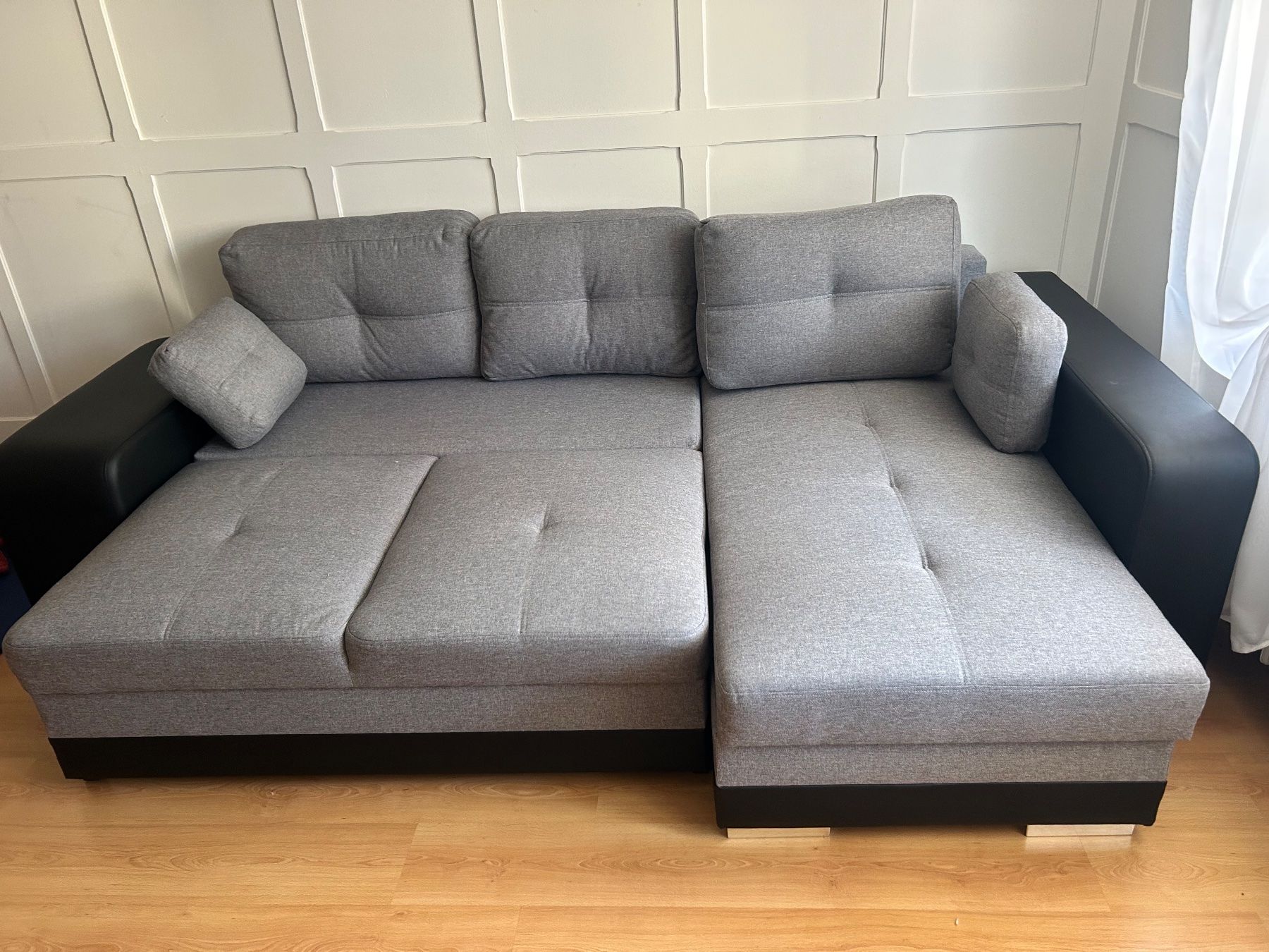 Conforama Sofas: Ecksofa mit Bettfunktion und Stauraum – D'occasion à Zofingen par sel_8csd 2