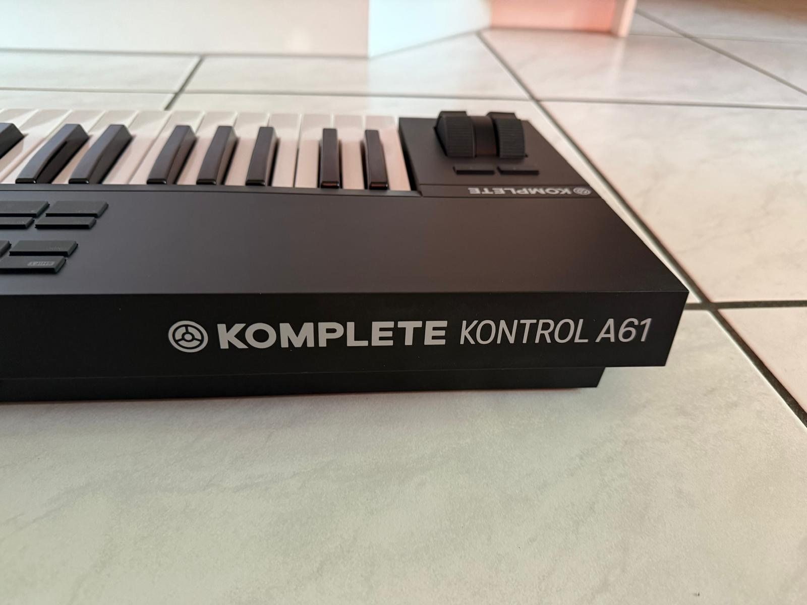 Native Instruments Musikinstrumente: Komplete Kontrol A61 MidiKeyboard – Gebraucht aus Abtwil AG von Swissraver 2