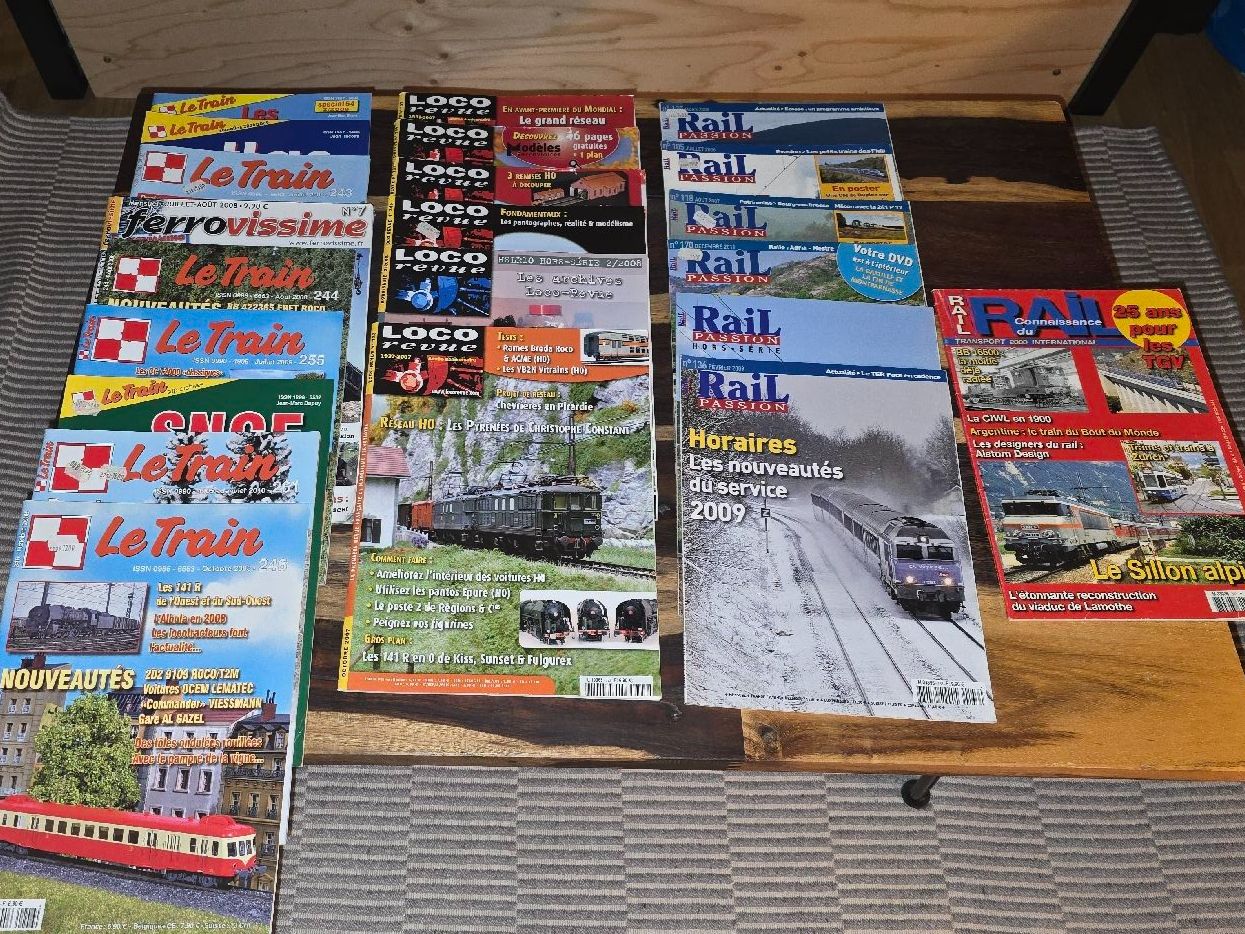 Riviste & Magazine: 22 magazines ferroviaire – Usato da Farvagny-le-Petit venduto da Aeternitas_FS
