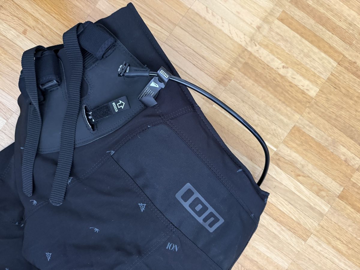 Aquilone: Neu ION Kitesurf Harness xxl   – Nuovo (secondo la descrizione) da Emmenbrücke venduto da Boesch500 1