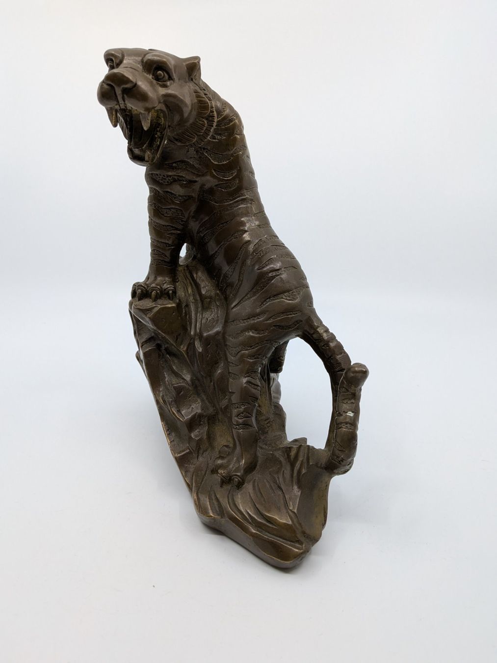 Sculture & Statue: Tiger China Skulptur vermutlich Bronze – Usato da Emmen venduto da magelan 1