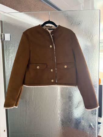 Jacke H&M braun mit Innenfutter Grösse XS NEU