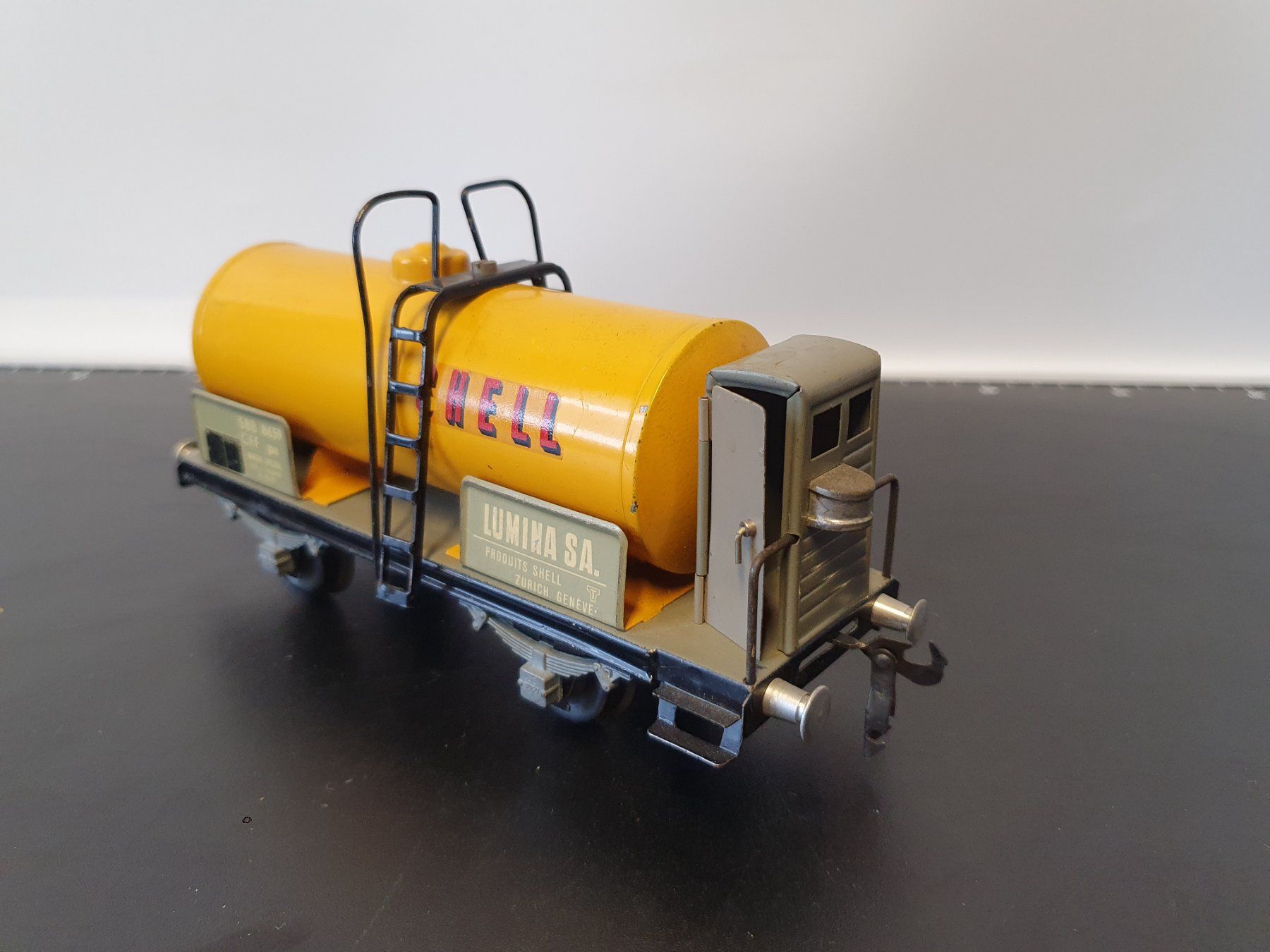 Buco Modellini di ferrovie: BUCO:0: SBB KESSELWAGEN SHELL MIT BREMSERHAUS – Usato da Biglen venduto da taunus82 4