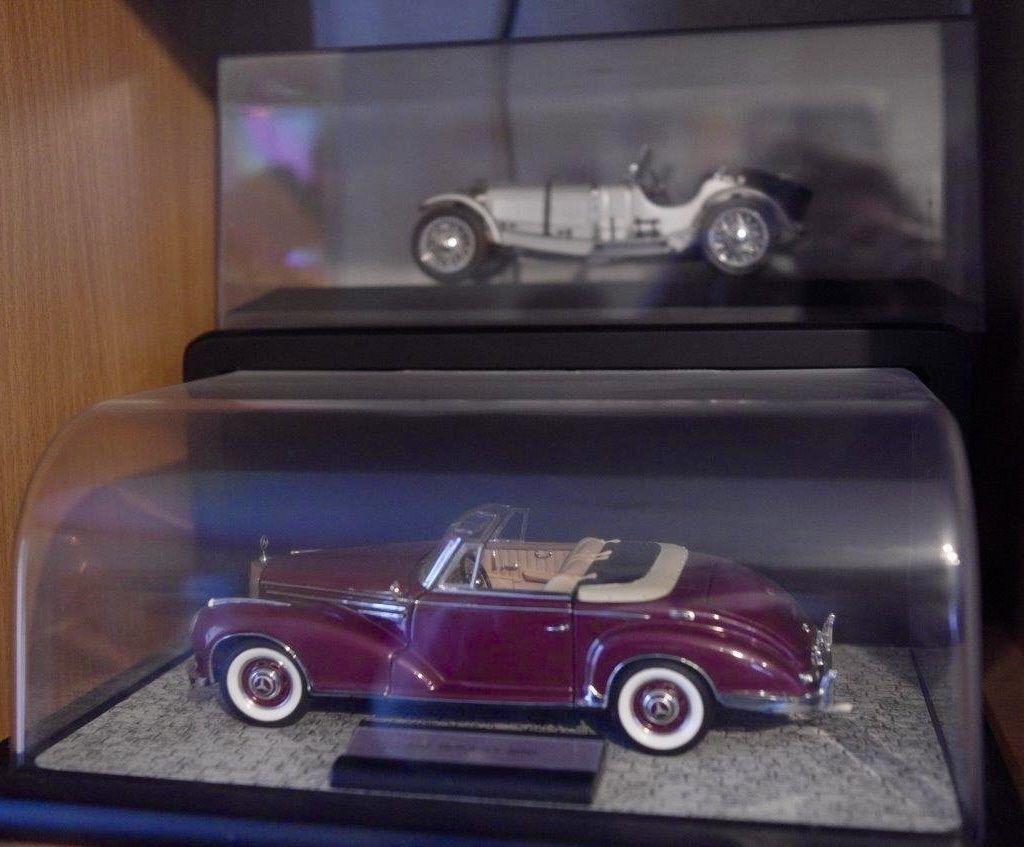 Franklin Mint Modellini d'auto: Franklin Mint Oldtimer Modellautos 18stk 1:24 bugatti jaguar – Usato da Brugg AG venduto da Schlumpf1962 1