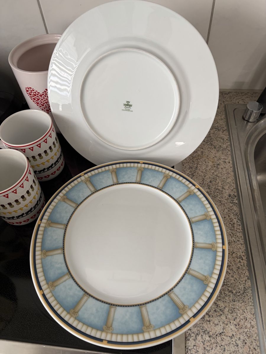 Services de table: Dish & cutlery set  – D'occasion à Baar par ViennaG 7