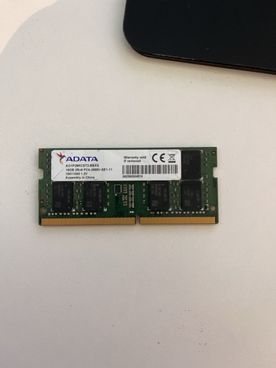 Memoria / RAM: ADATA RAM AO1P26KCST2-BBXS 16GB DDR4  – Usato da Altdorf UR venduto da Spetruzzi
