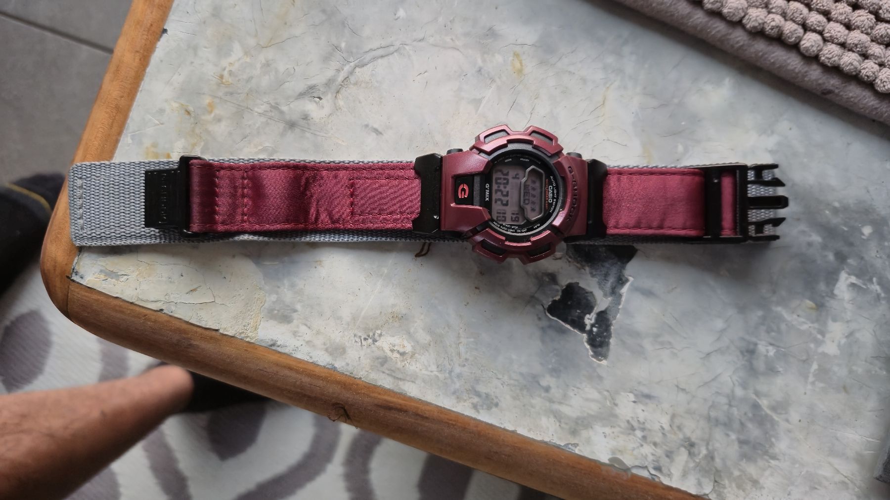 Casio Orologi: Casio G-Shock G'Mix bordeaux  – Usato da Yvonand venduto da rib_mxj9 2